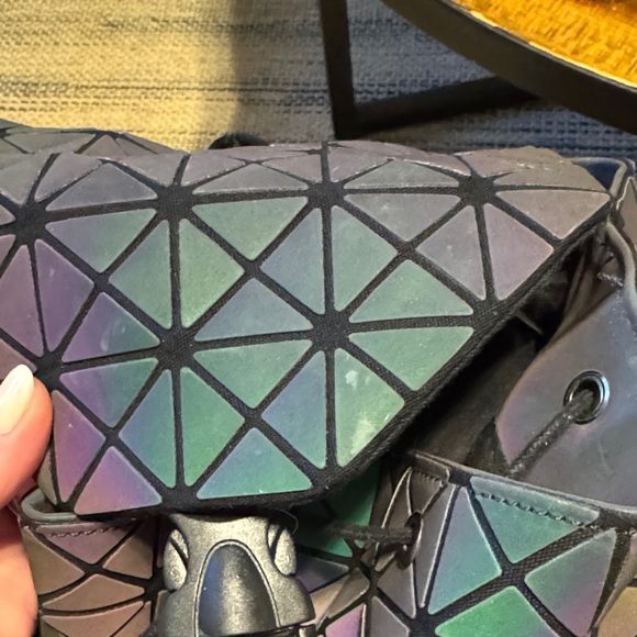 Iridescent Geometric Backpack - Picture 6 of 7